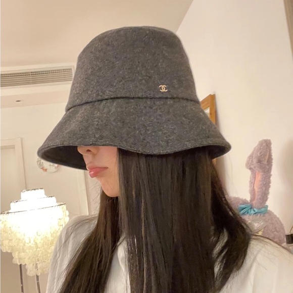 Authentic Chanel CLOCHE HAT in Gray, Black & Silver - Picture 8 of 10